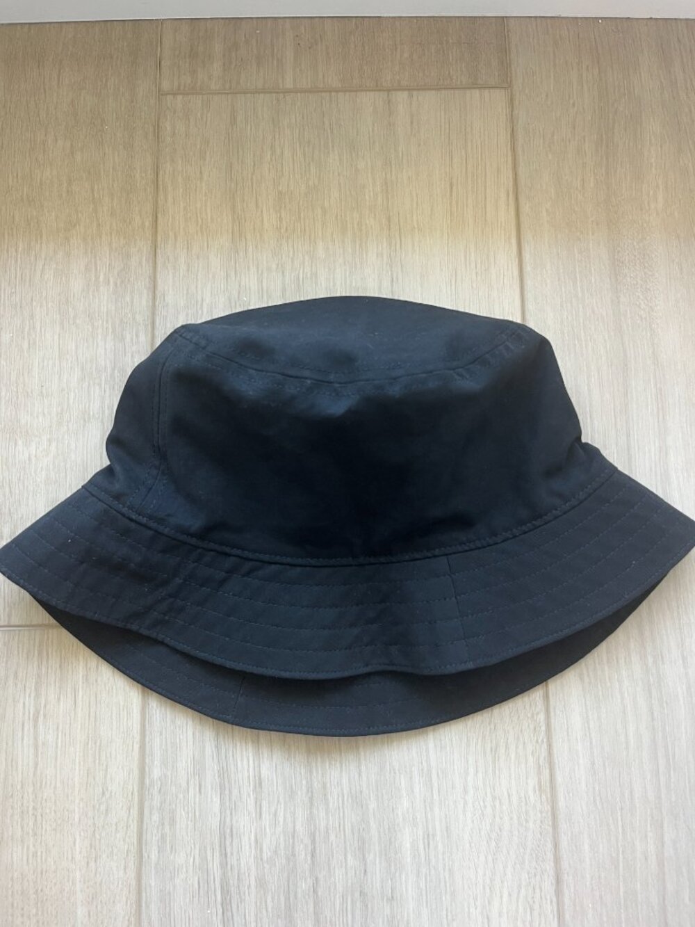 Lululemon Black Bucket Hat